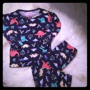 2t  Carters pj set